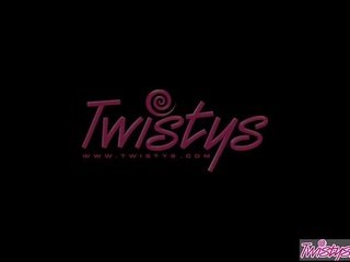 Twistys পর্ণ - নিকি daniels অভিনয় এ তোমার দর্শন লগ গ্রহণ করা একটি টুকরা