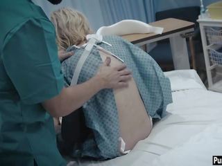 Pacient adolescenta lovit de o perverti medic după o vizita