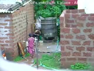 Watch This Two Hot Sri Lankan Lady Getting Bath In Outdoor