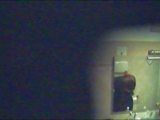 Http://allspycam.sytes.net flicka i toalett 2