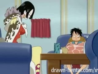 Ena kos hentai - boa zapelje luffy