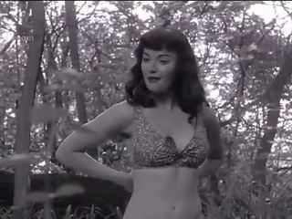 Gretchen mol the notorious bettie page 03