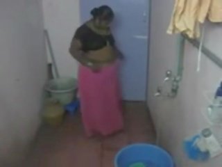 Деси село bhabhi индийски леля скрит камера http://www.xnidhicam.blogspot.com